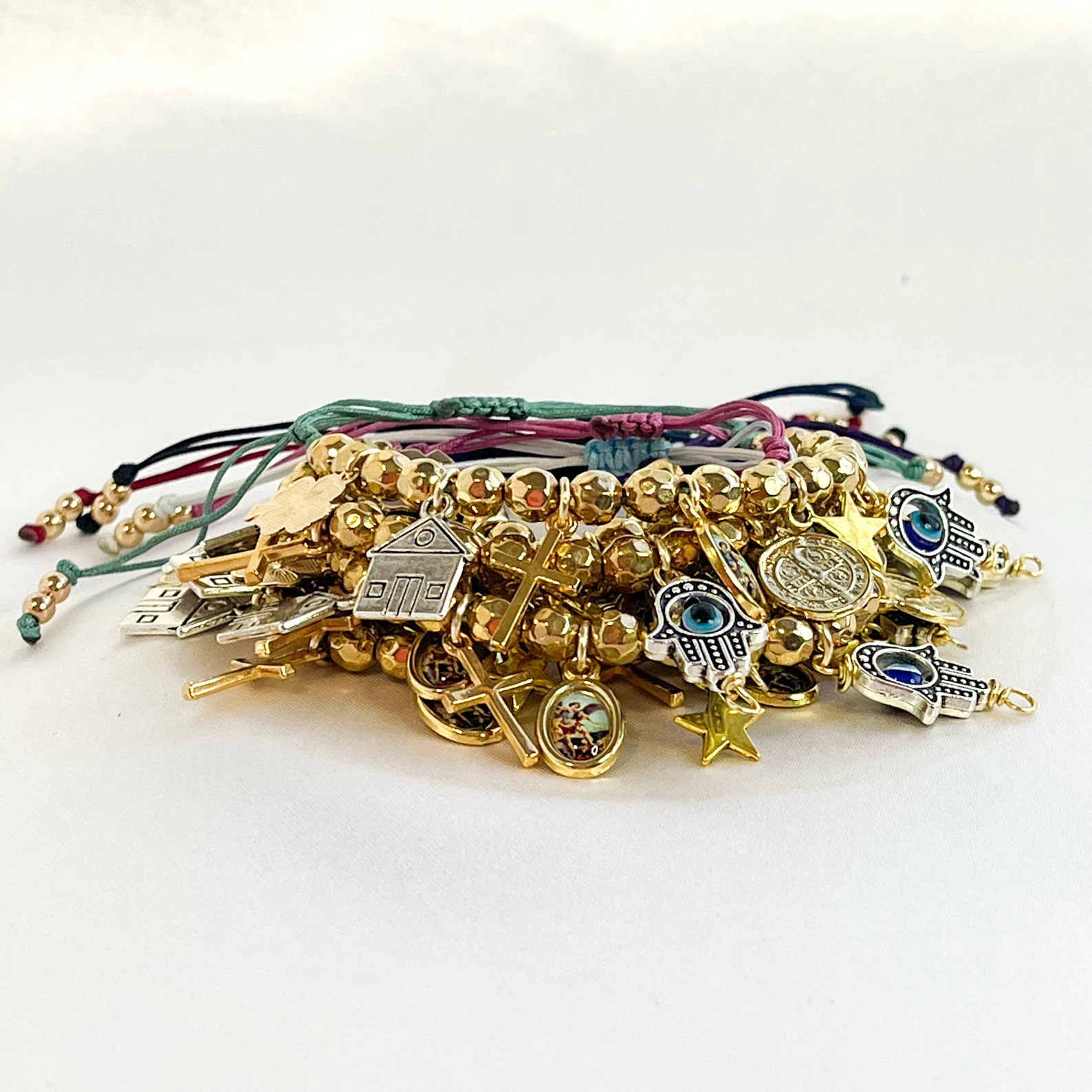 Pulsera de Protección para la Suerte y la Prosperidad: Amuleto Sagrado para tu Bienestar
