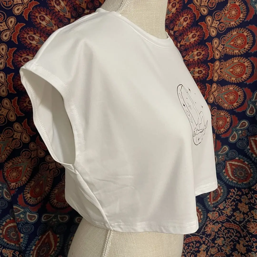 Crop Tops Consciente: Tu Ropa, tu Equilibrio - Imagen 2